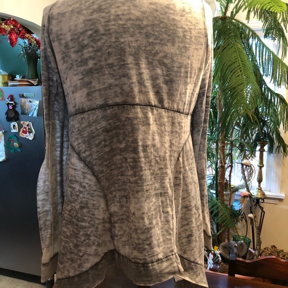 - Womens grey/black sweater.Pixie style.XS - Picture 5 of 6